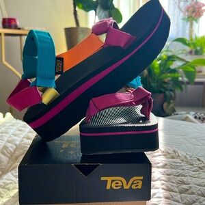 Multicolor TEVA “Flatform” Sandals